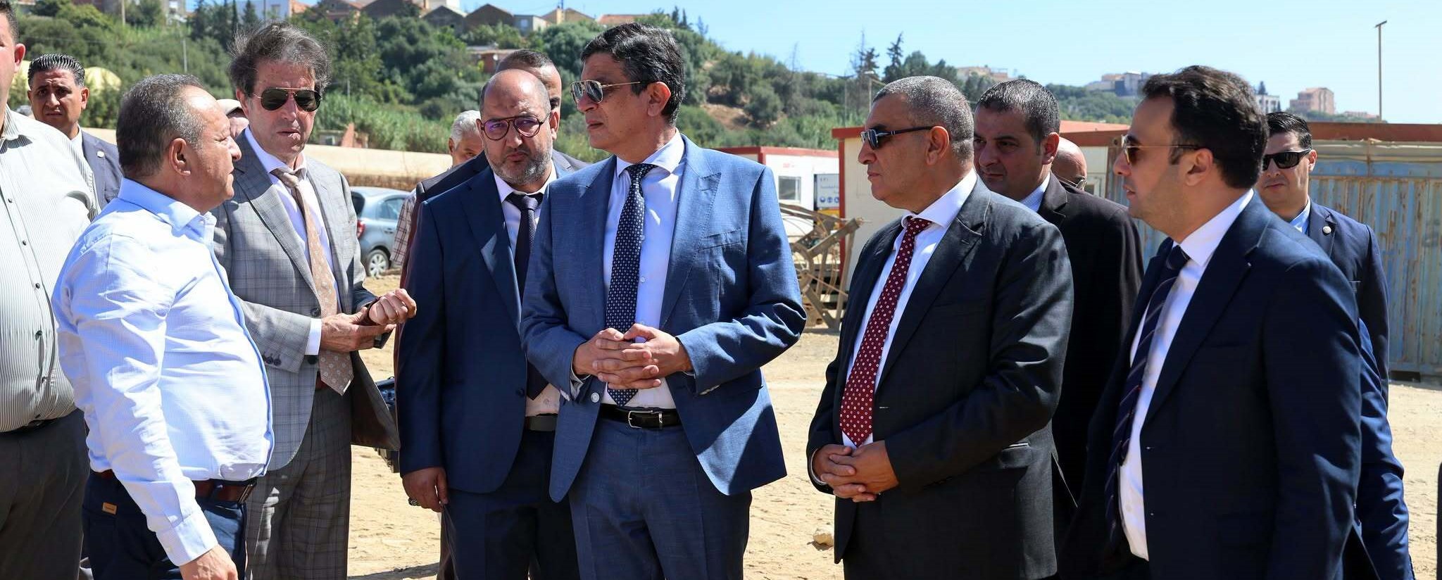 خرجة ميدانية تقنية مشتركة لوزير الأشغال العمومية والمنشآت القاعدية والوزير والي ولاية الجزائر