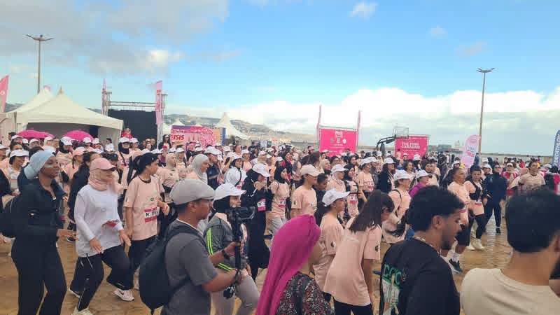 اليوم الأول لتظاهرة "Dz Pink Move"