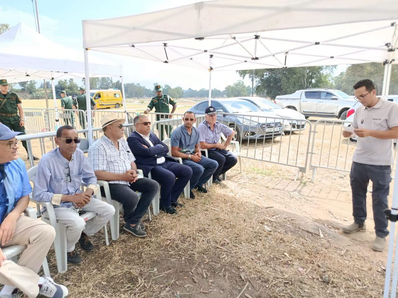 السيد الوالي المنتدب للمقاطعة الإدارية لبراقي يشرف على المسابقة الوطنية والدولية للفروسية