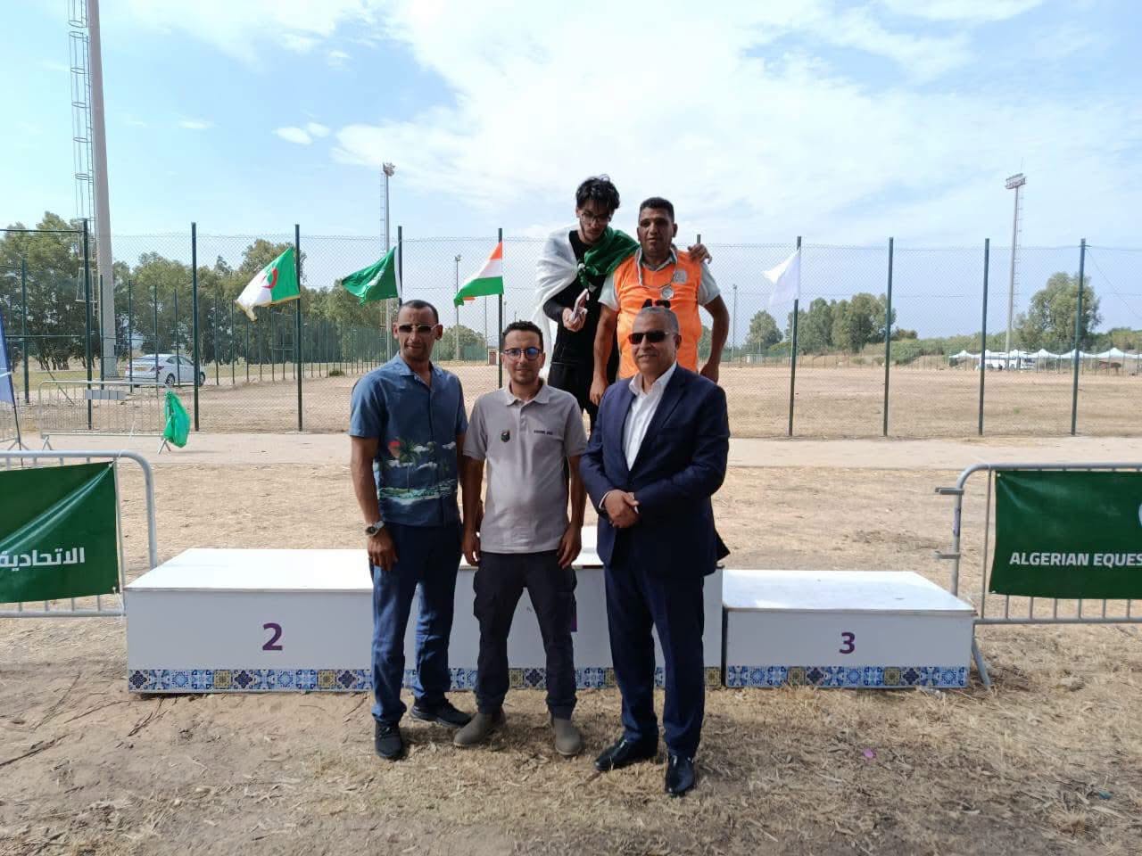 السيد الوالي المنتدب للمقاطعة الإدارية لبراقي يشرف على المسابقة الوطنية والدولية للفروسية