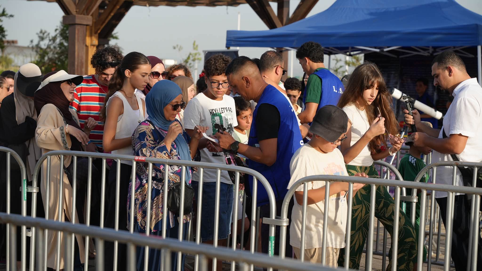 رصد ظاهرة كسوف الشمس بفضاءات ولاية الجزائر